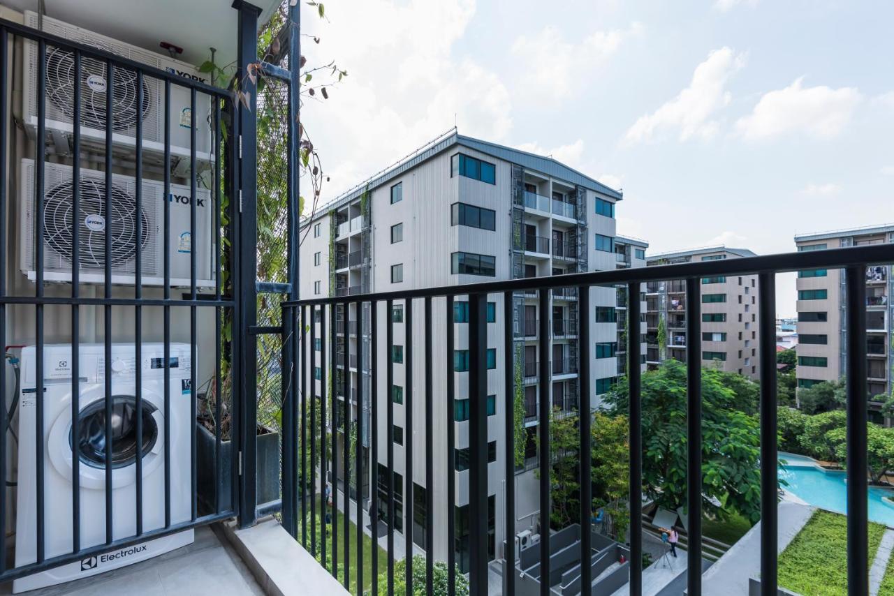 Blossom @ Sathorn Chareonrat Apartamento Bangkok