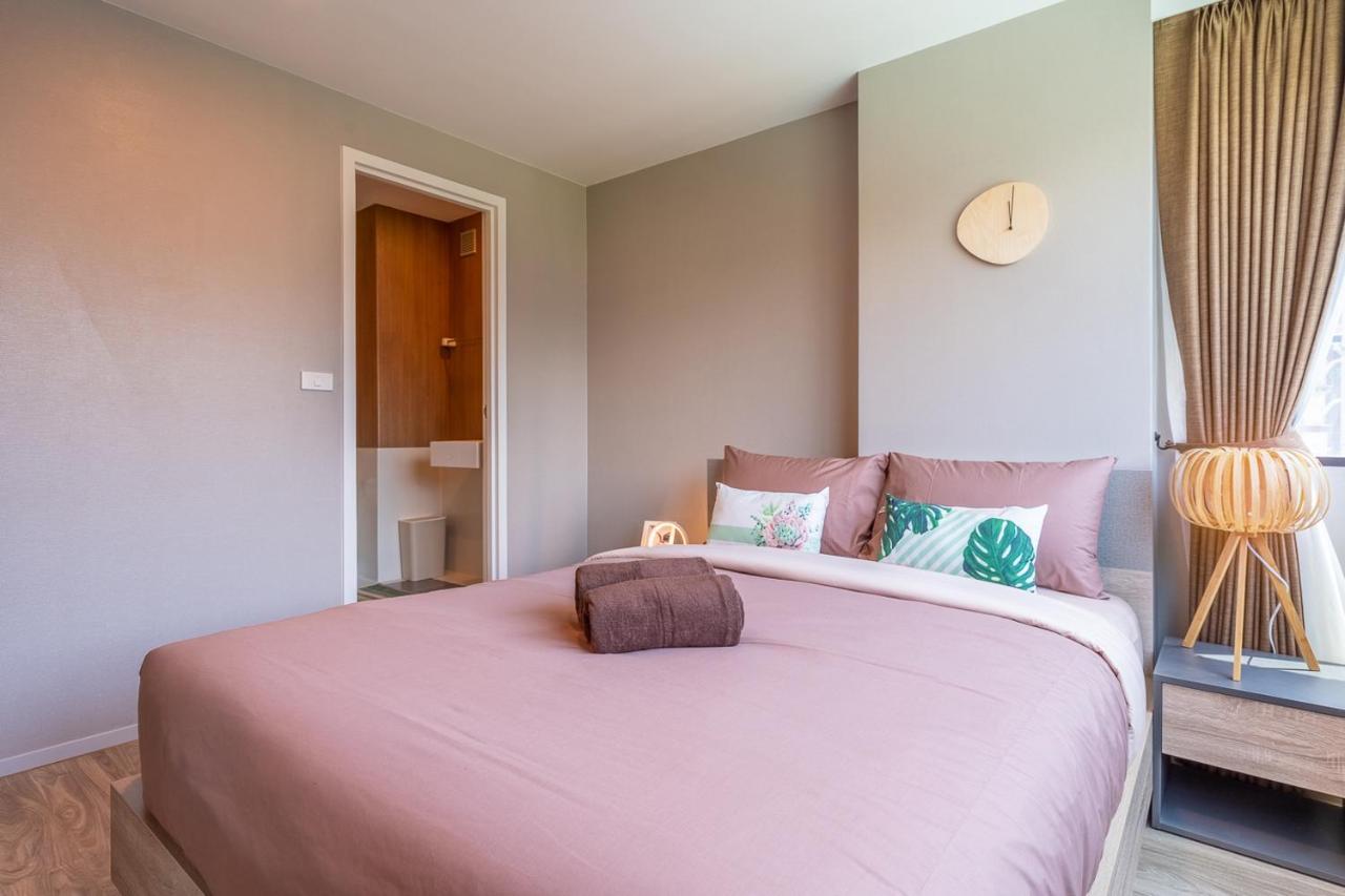 Blossom @ Sathorn Chareonrat Apartamento Bangkok
