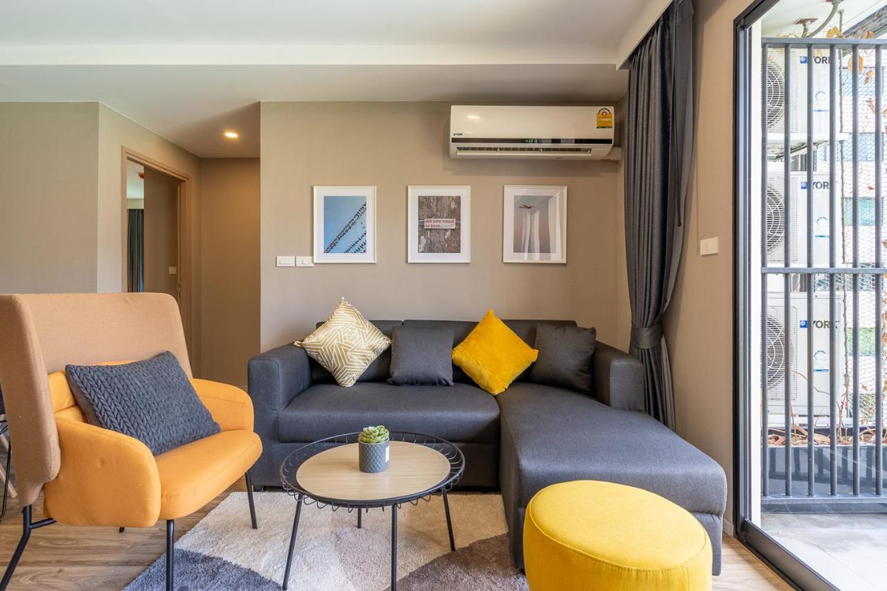 Blossom @ Sathorn Chareonrat Apartamento Bangkok